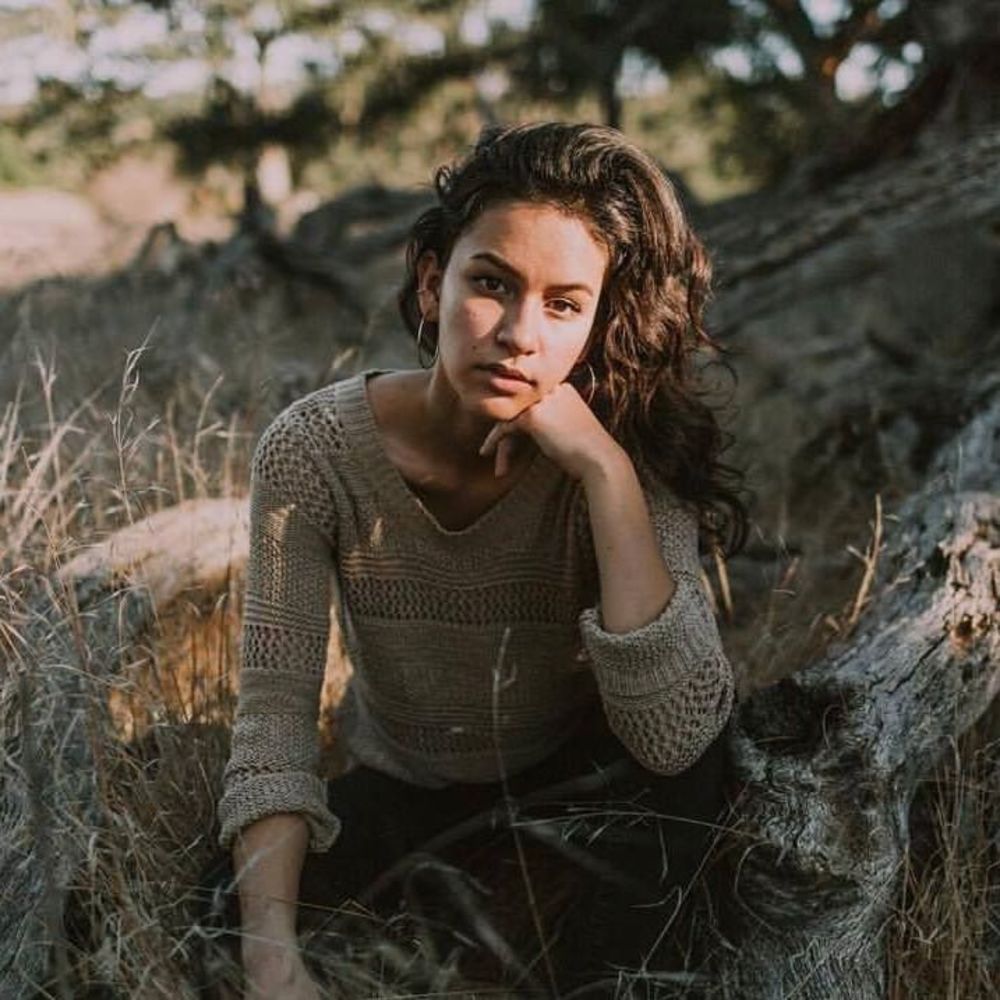 Meet your Posher, Miriam